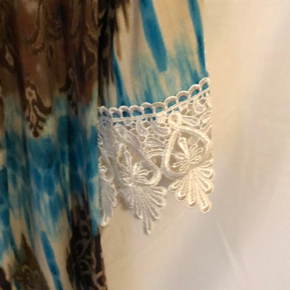 Dress - Picture 2 of 4
